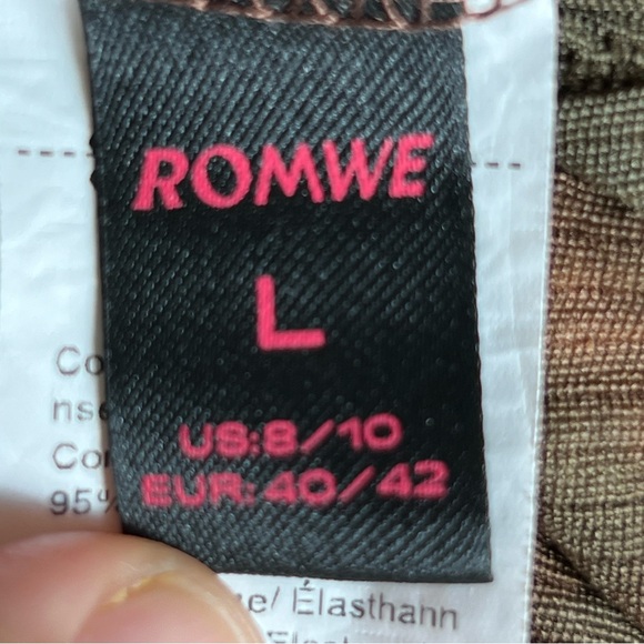 Romwe Fairycore Tie Dye Lettuce Trim asymmetrical Hanky Hem Tee Sz L - Picture 6 of 7